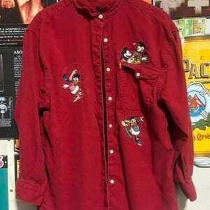 Vintage The Disney Store Mickey Mouse Embroidered Red Button Up Shirt XL